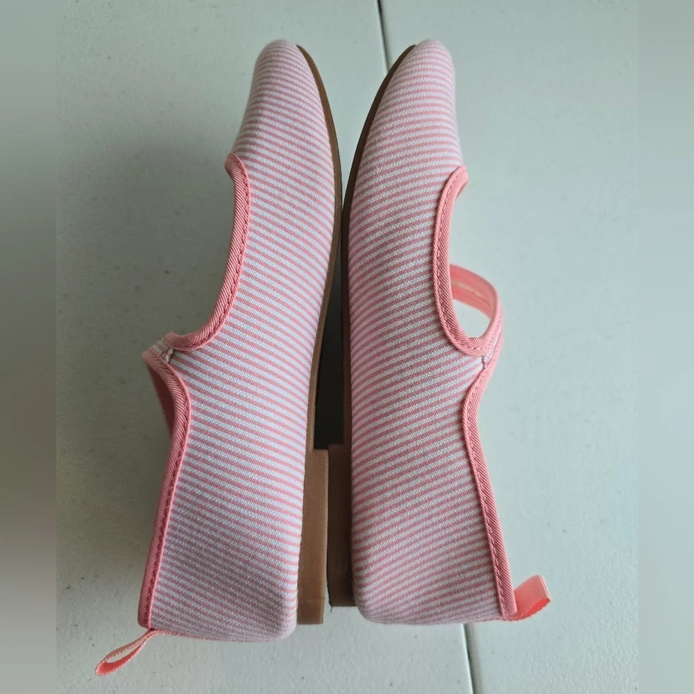 Old Navy Pink Striped Kids Shoes Size 3